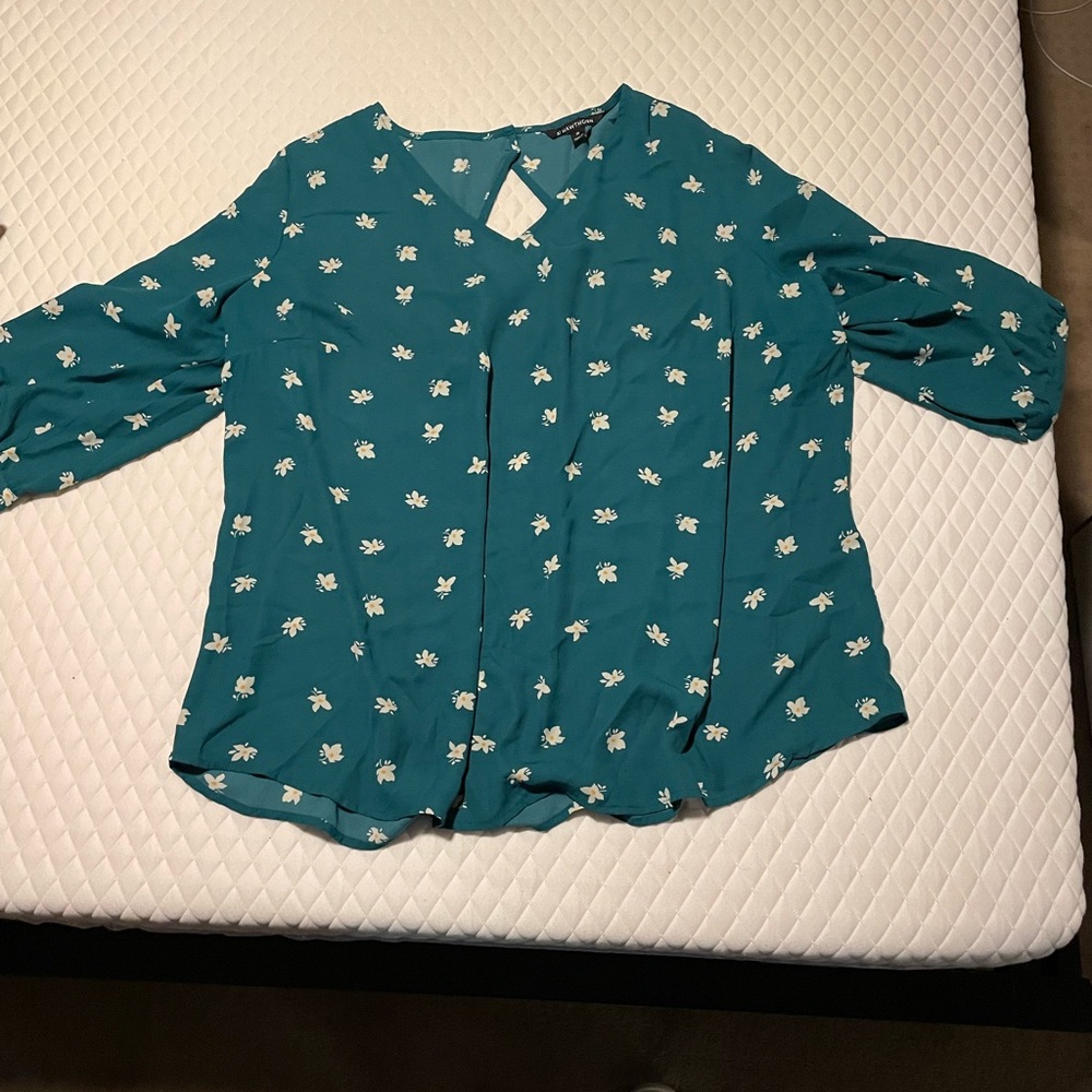 Beautiful flowing floral blouse